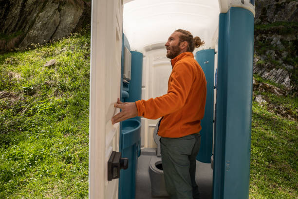 Best Portable toilet rental cost  in North Muskegon, MI